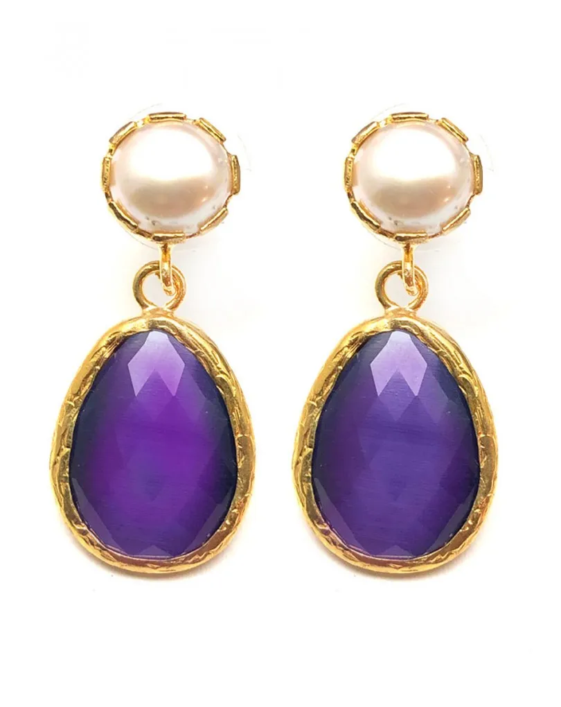 PENDIENTES PEQUEÑOS DE PIEDRAS CON PERLAS Y BAÑO DE ORO
