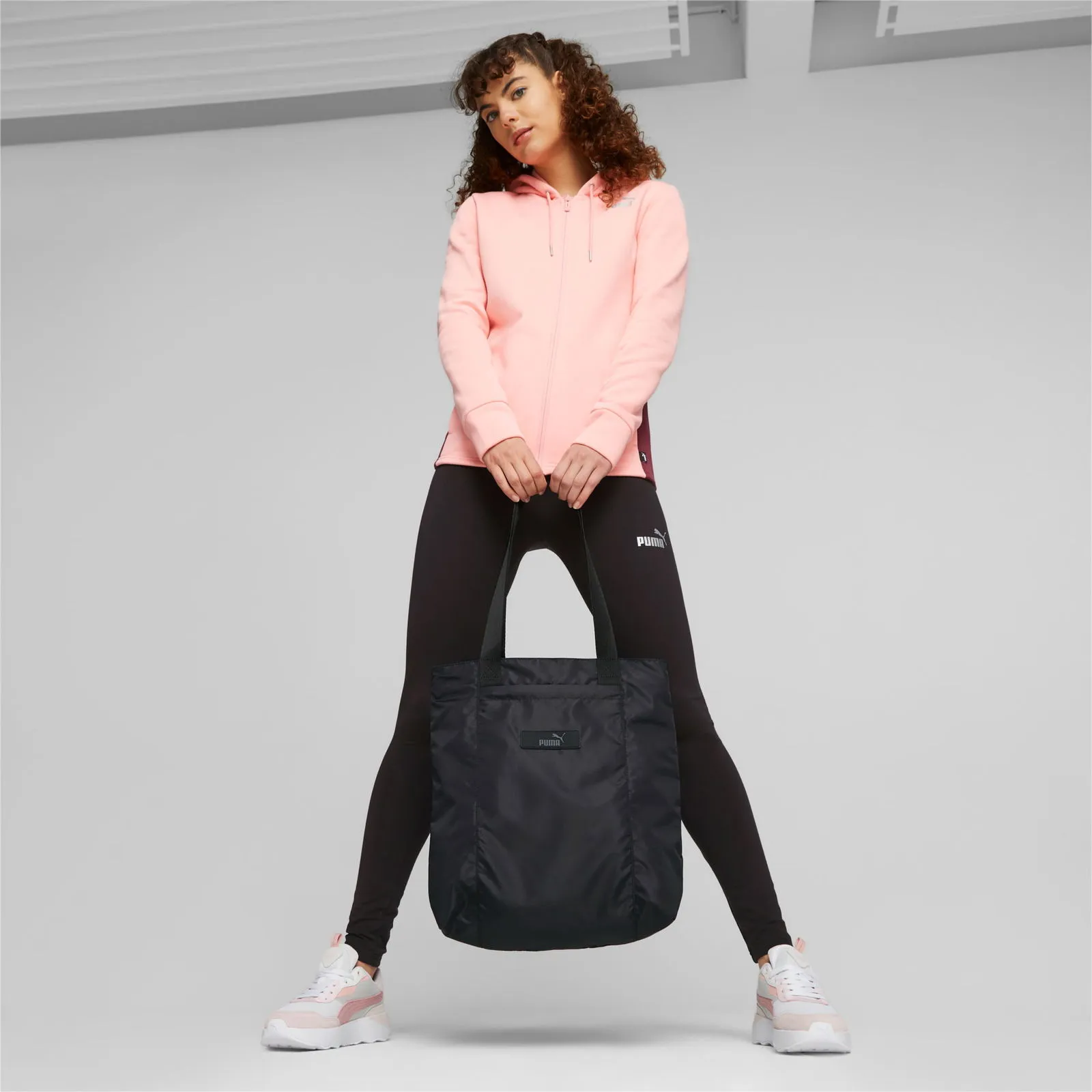 Puma Core Pop Shopper