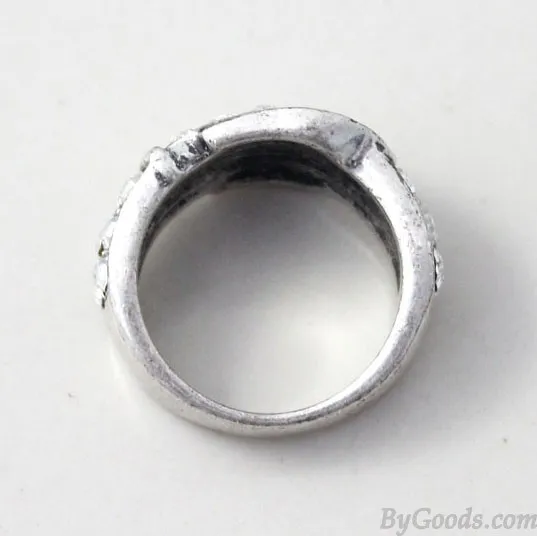 Retro Unique Buckle Pattern Rhinestone Ring