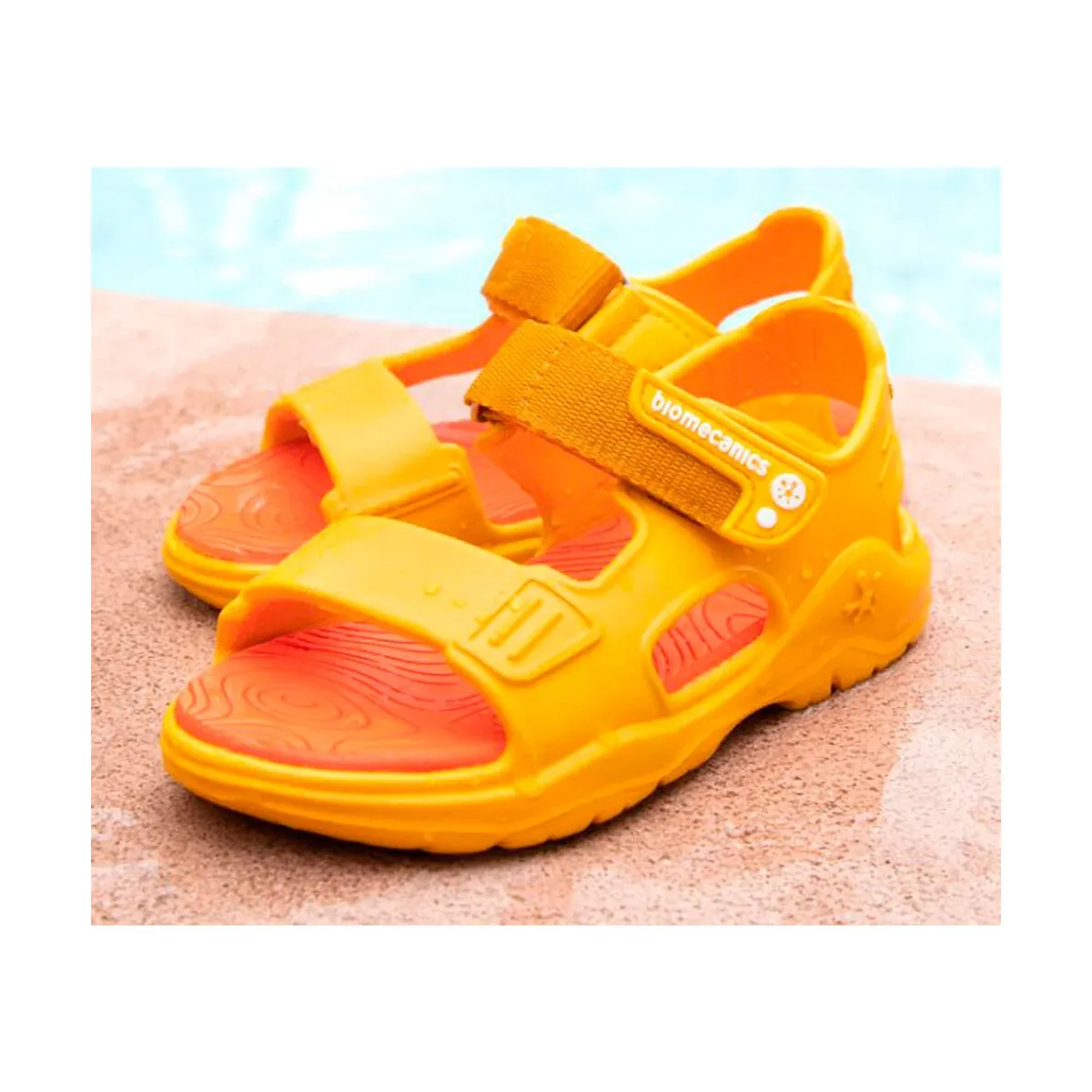 S  BEACH 232290