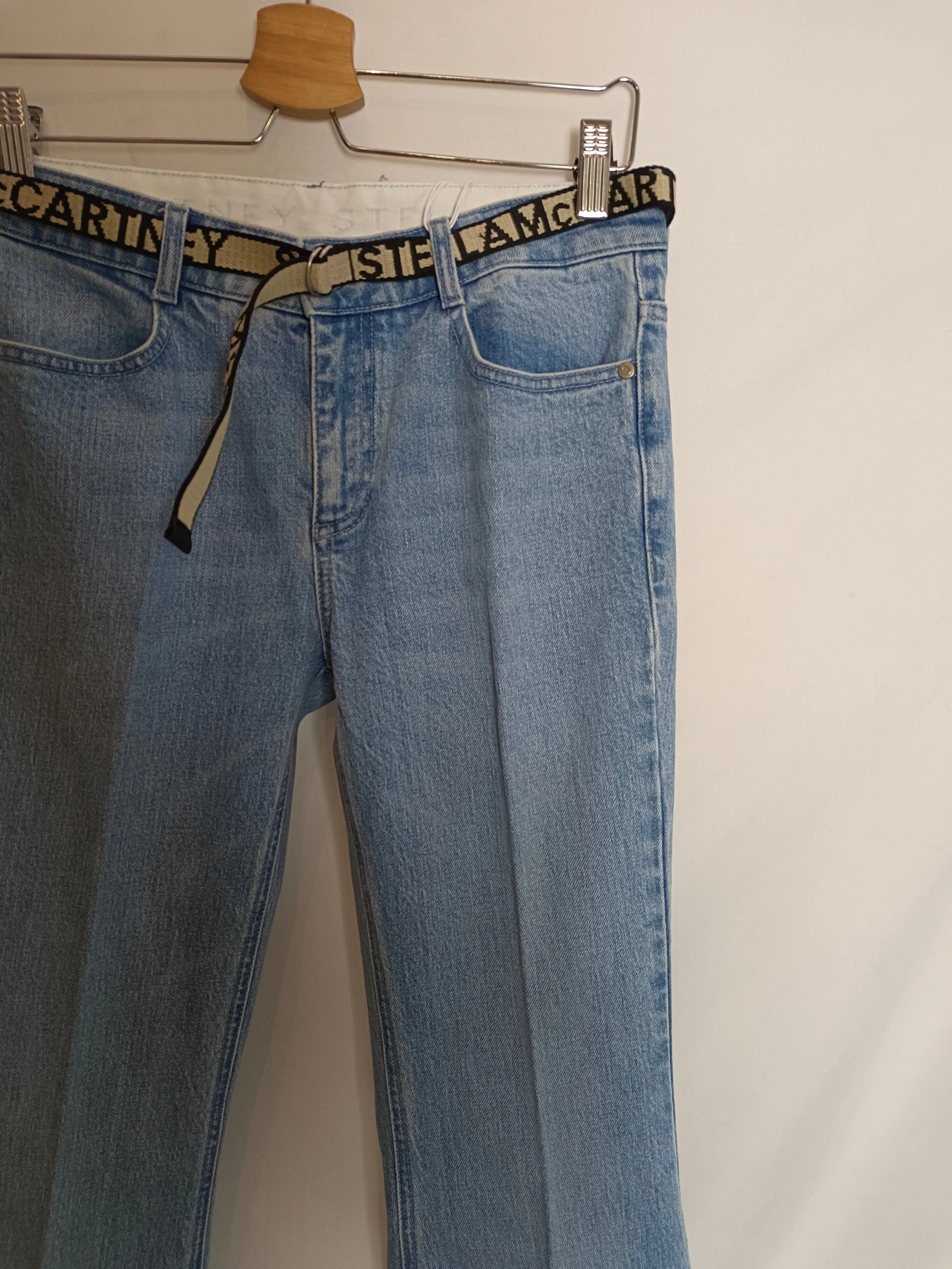 STELLA McCARTNEY. Pantalón denim campana T.29(38)