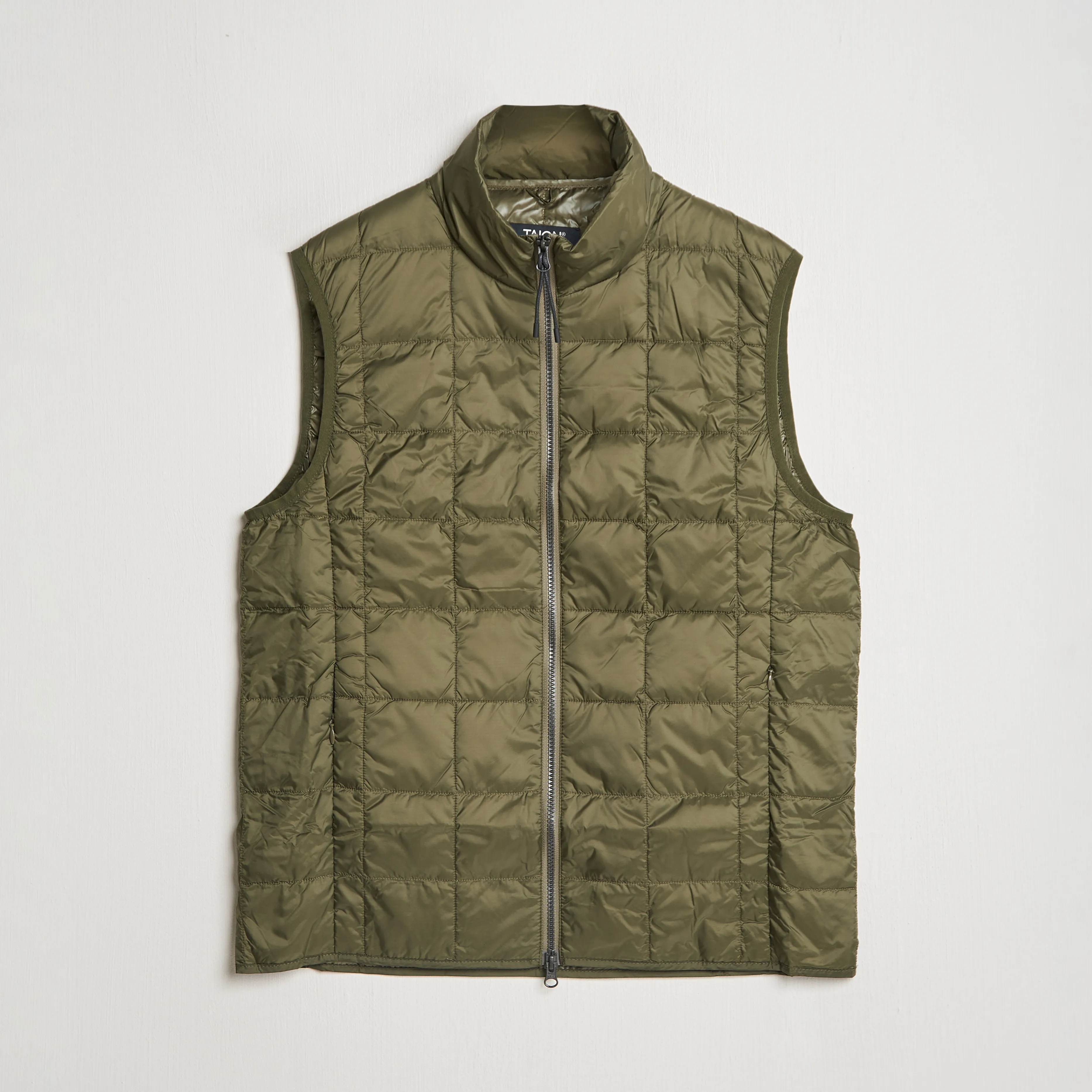TAION High Neck Full Zip Lightweight Down Vest Dark Olive