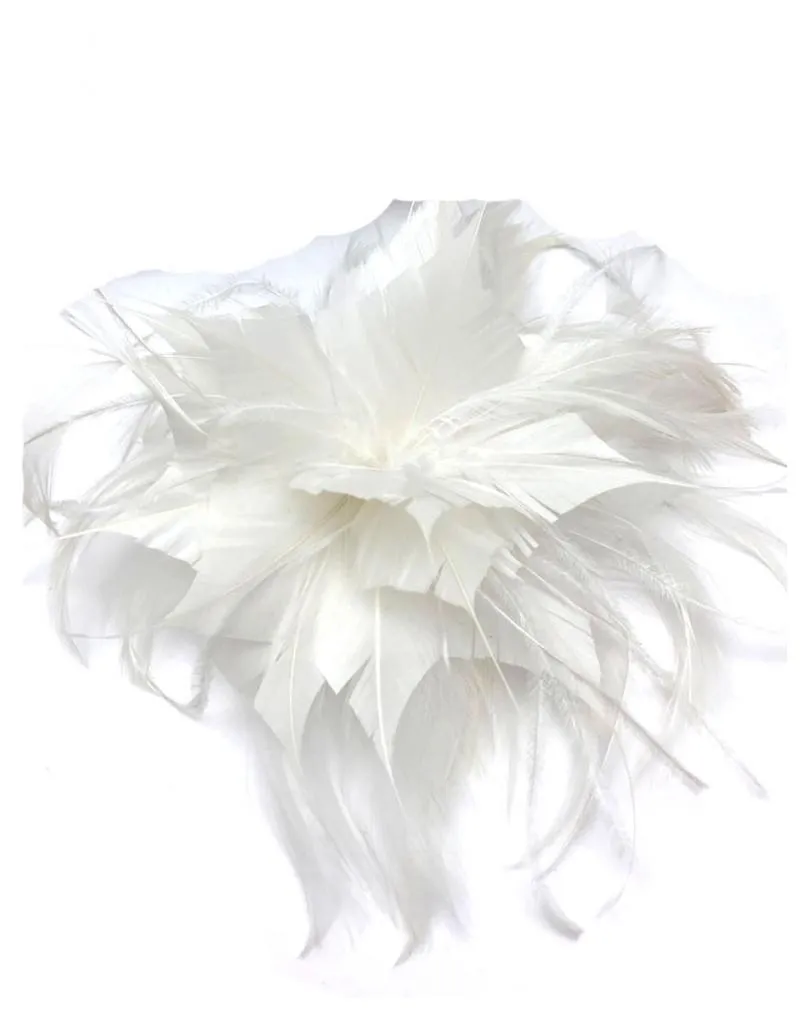 TOCADOS BLANCOS PEQUEÑOS PARA CEREMONIAS DE BODAS