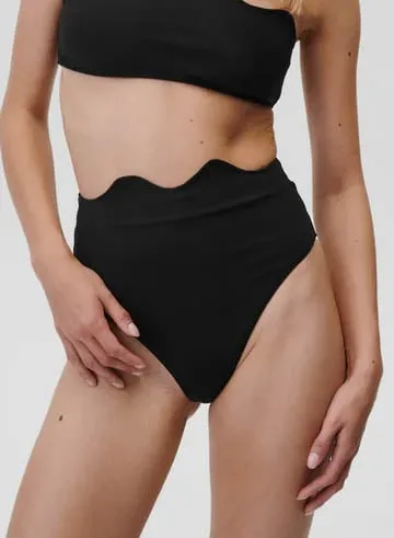 UNDRESS CODE DASHING  PARTE INFERIOR DEL BIKINI DE CINTURA ALTA EN NEGRO