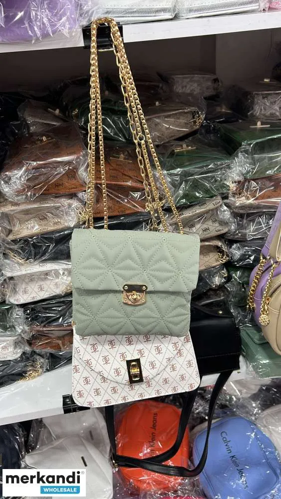 Venta al por mayor de bolsos de mujer de Turquía en condiciones inigualables.