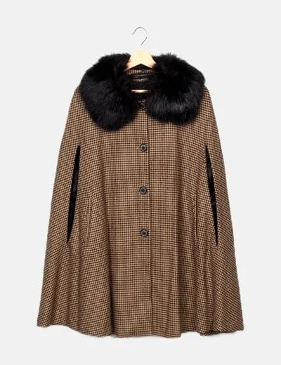 Zara Capa marrón pata de gallo detalle pelo