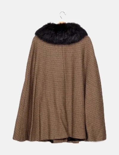 Zara Capa marrón pata de gallo detalle pelo