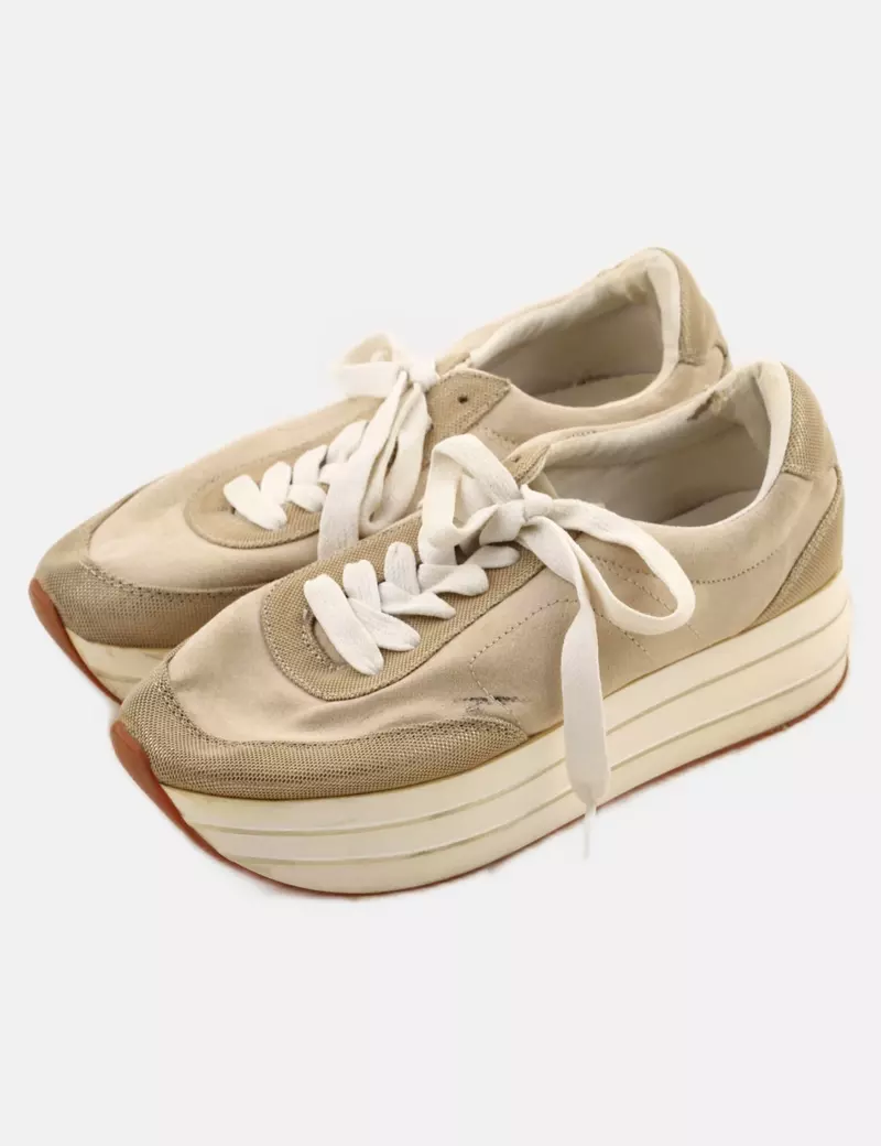 Zara Deportivas