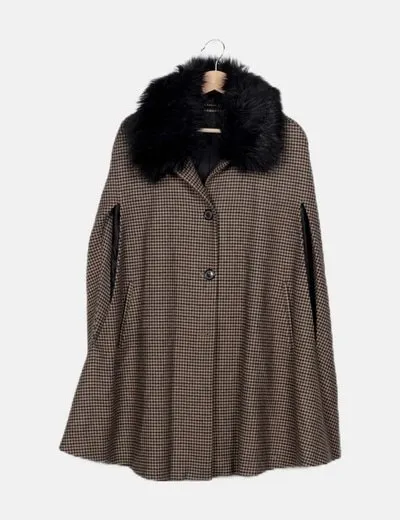 Zara Poncho pata de gallo detalle pelo