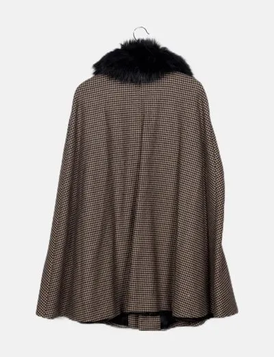 Zara Poncho pata de gallo detalle pelo