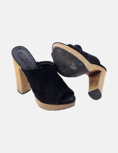 Zara Zuecos negros antelina